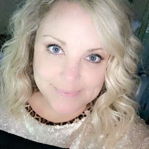 Meet your Posher, Brandie